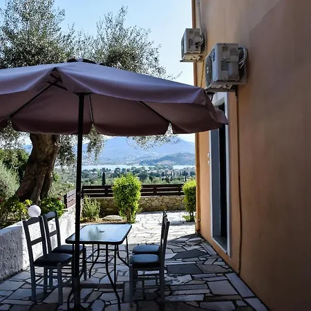 Apartment Athina Kariotai