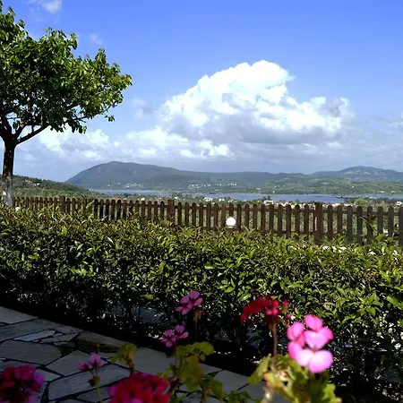 Athina Apartment Kariotai
