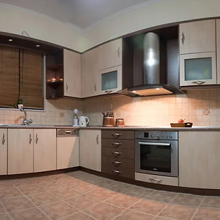 Apartment Athina Kariotai
