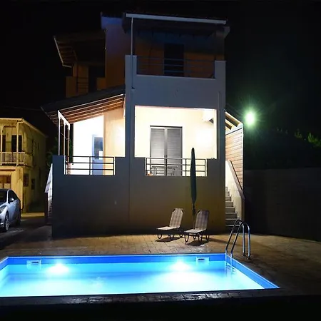 Apartment Athina Kariotai