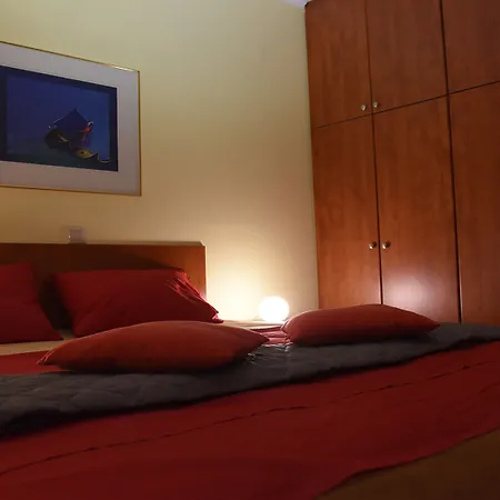 Apartment Athina Kariotai